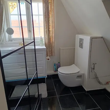 Aakirkeby Bed & Breakfast