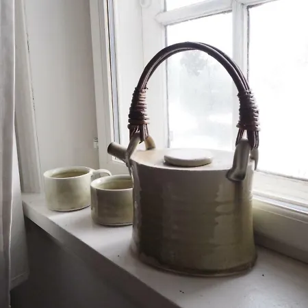 לינה וארוחת בוקר Aakirkeby